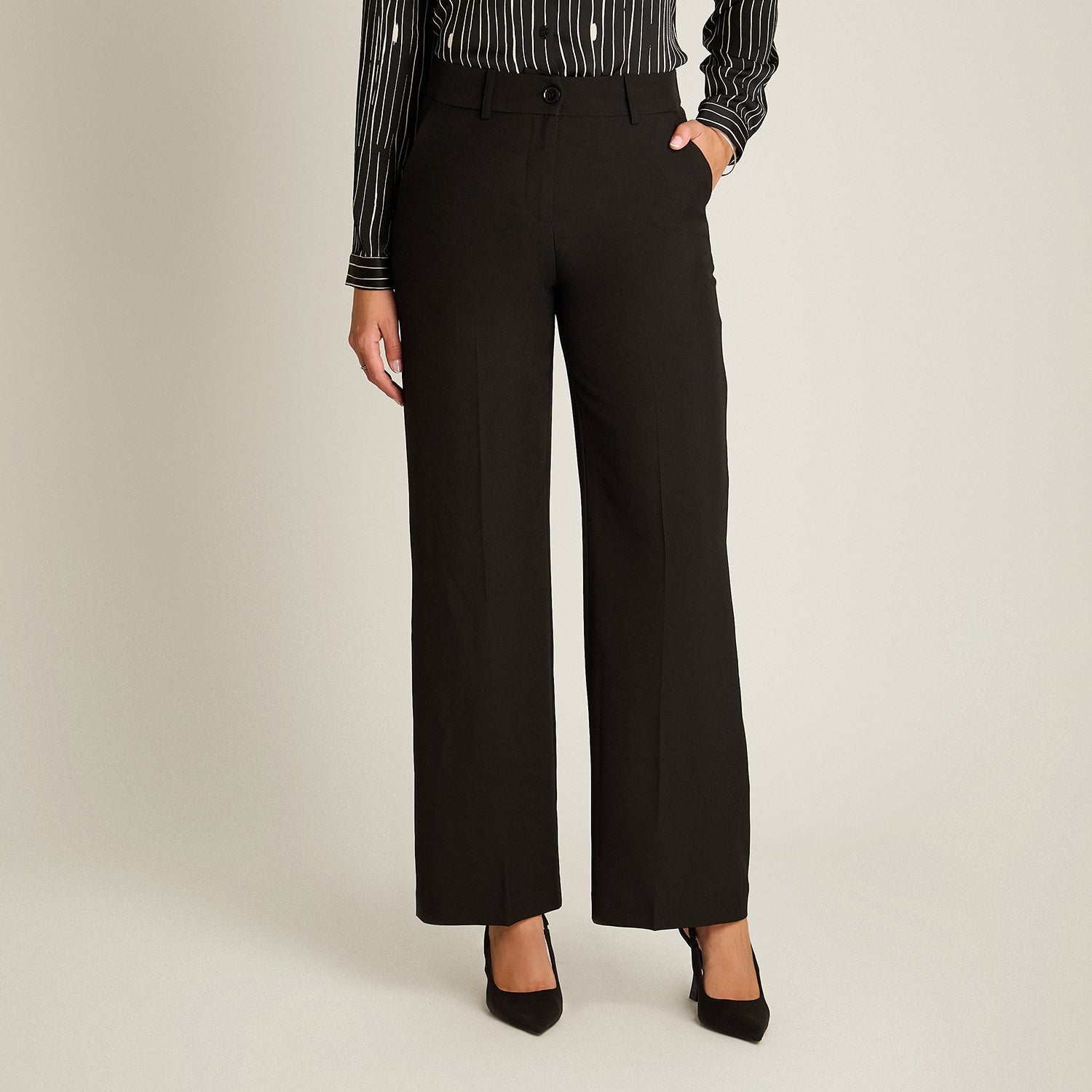 Pantalon Formal Negro Elasticidad Nula Sin Forro Calce Normal Tela Plano